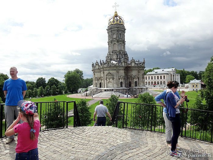 Подмосковный Нотр-Дам - Церковь Знамения в Дубровицах /Подвесной мост в Лемешево