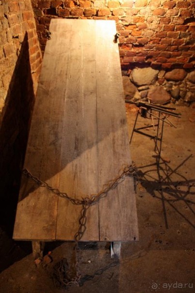 Подвалы инквизиции/ и город из прошлого.