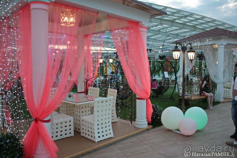 Что посмотреть в Курске: Земля и Небо. Этнодеревня и смотровая площадка на крыше ТЦ