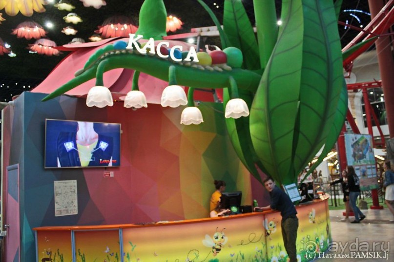 Что посмотреть в Курске: Земля и Небо. Этнодеревня и смотровая площадка на крыше ТЦ