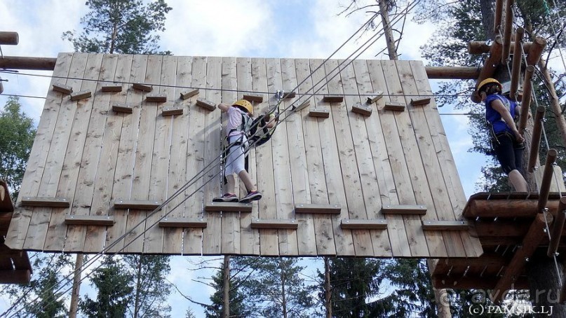 Верёвочный ПАРК ПРИКЛЮЧЕНИЙ KORKEE PALOHEINÄ (Adventure Park Korkee Paloheinä) 