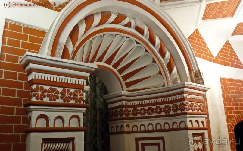 Цветок на Красной площади. 10 интереснейших фактов о храме Василия Блаженного (Покровский собор)