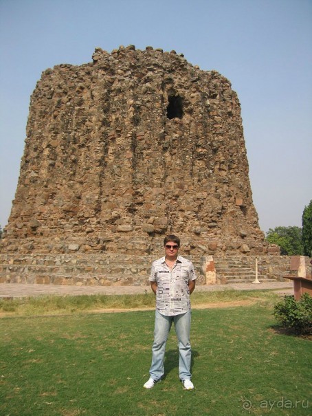 Индия.  Ноябрь 2011 г.  "Русский? Сто рупий давай!"