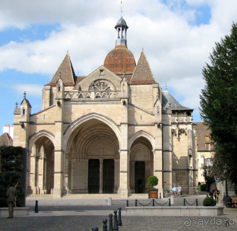 Винные прогулки по Бургундии.