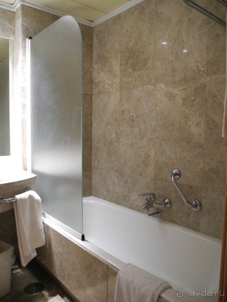 Hotel Praga 4*. Мадрид