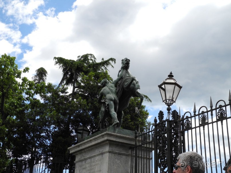 Неаполь. Кони Клодта