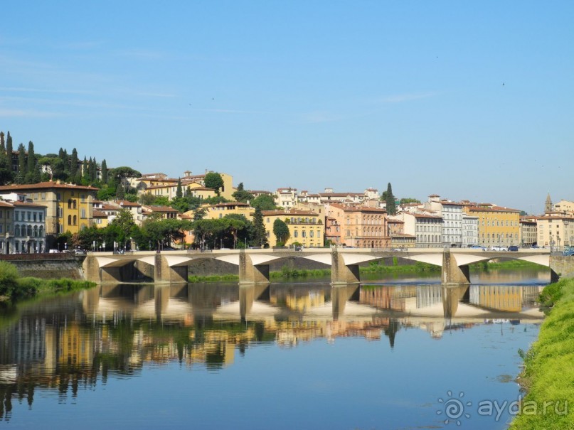 Флоренция. Мост через реку Арно