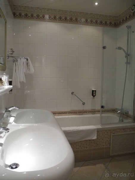 Жемчужина в центре города. Estherea 4*