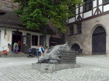 Фонтаны, кирхи  и … зайцы старого Нюрнберга (III).