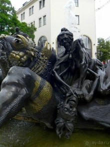 Фонтаны, кирхи  и … зайцы старого Нюрнберга (III).
