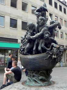 Фонтаны, кирхи  и … зайцы старого Нюрнберга (III).