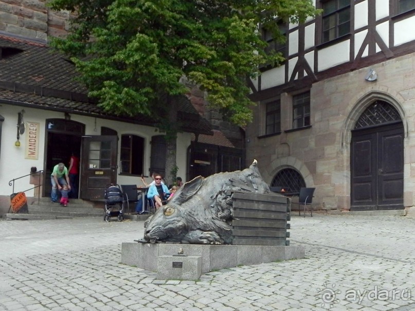 Фонтаны, кирхи  и … зайцы старого Нюрнберга (III).
