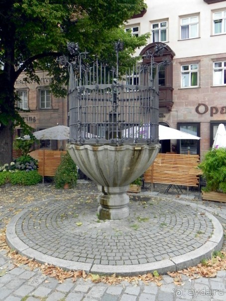 Фонтаны, кирхи  и … зайцы старого Нюрнберга (III).