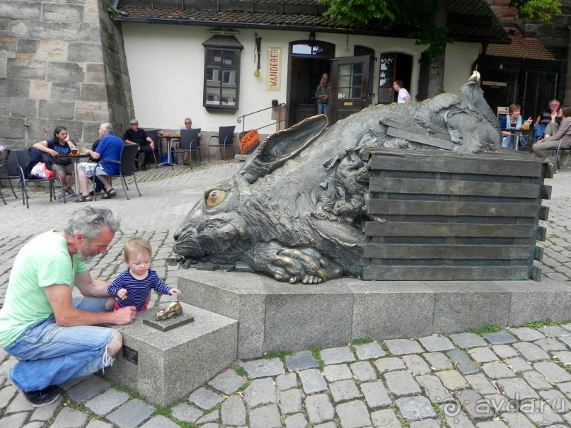 Фонтаны, кирхи  и … зайцы старого Нюрнберга (III).