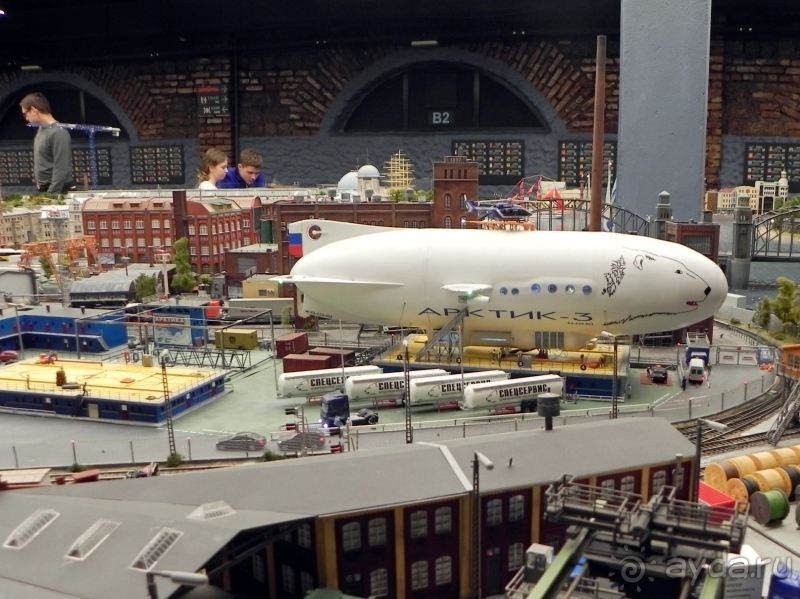 Взрослое путешествие в Детский Мир Петербурга.