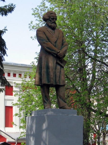 По малым гетманским городам в партизанский край