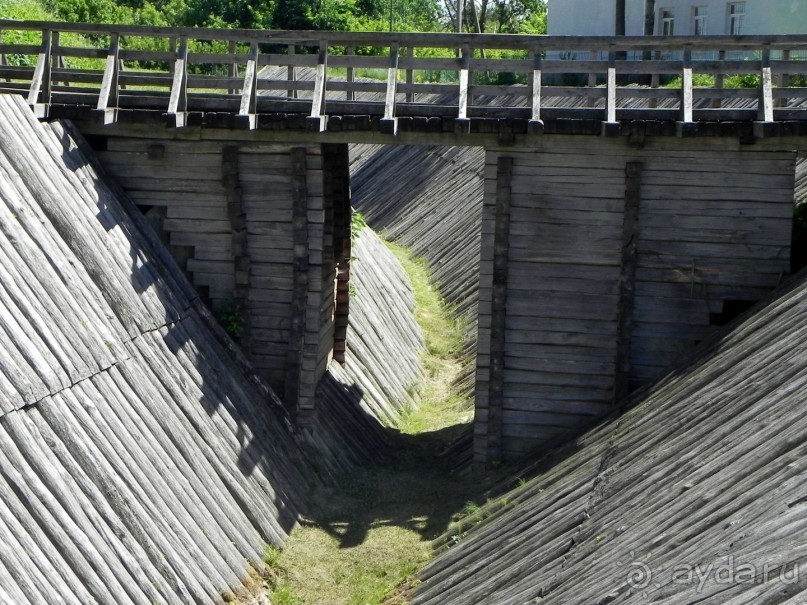 По малым гетманским городам в партизанский край
