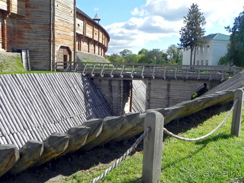 Альбом отзыва "По малым гетманским городам в партизанский край"