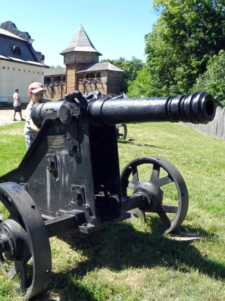 По малым гетманским городам в партизанский край