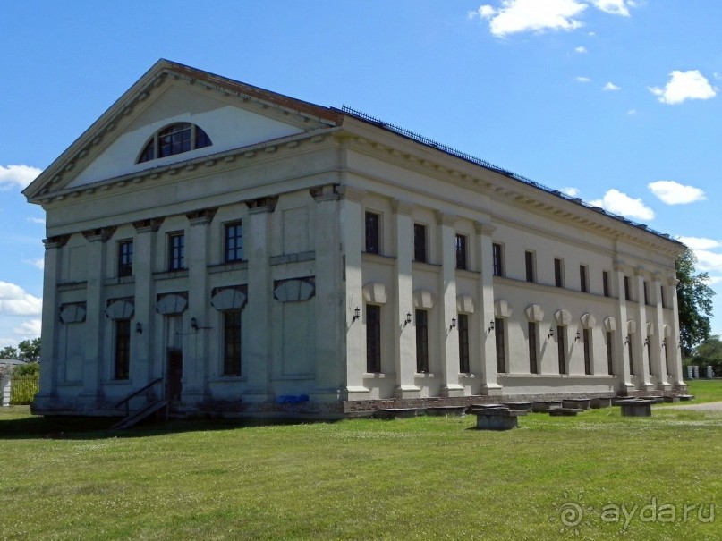 По малым гетманским городам в партизанский край