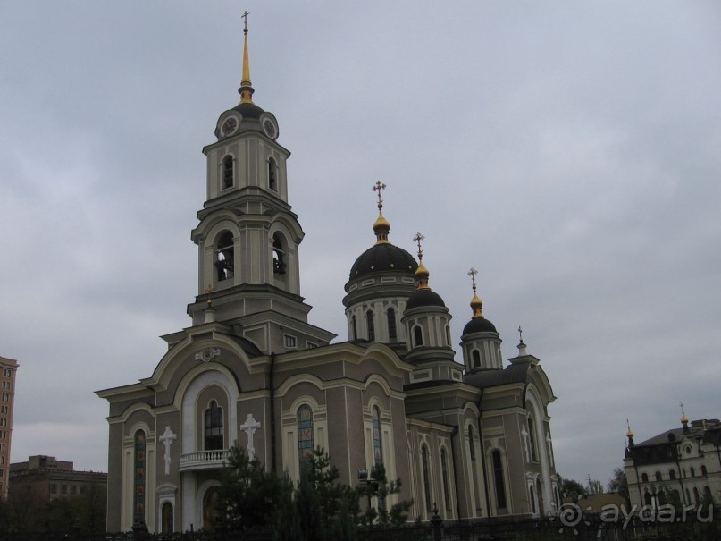 Блиц-тур по «донбасской» Украине. Донецк весенне-осенний.