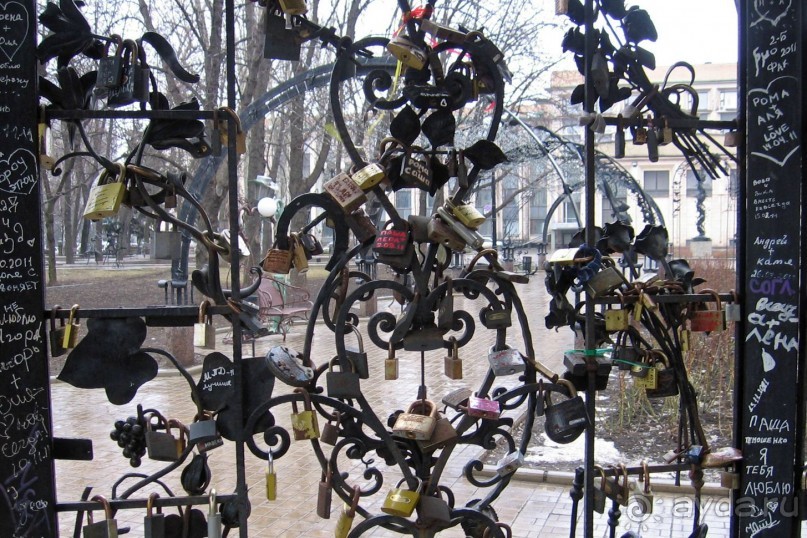 Блиц-тур по «донбасской» Украине. Донецк весенне-осенний.