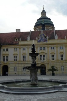 Внутренний дворик