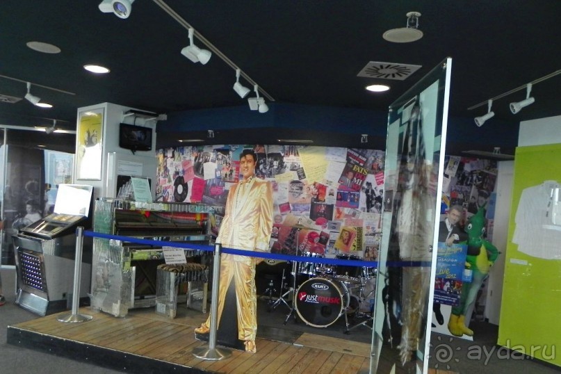 Мир БМВ + Олимпийский Мюнхен