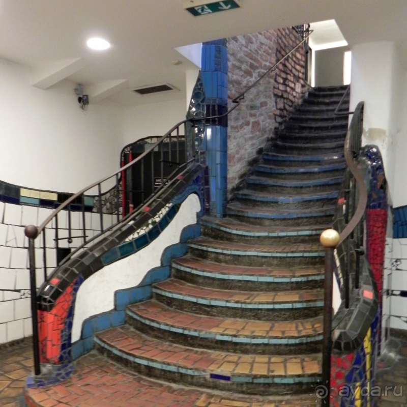 Альбом отзыва "Венские «чудесатости». Хундертвассер и Нечто вдали от Ринга (Часть III) "