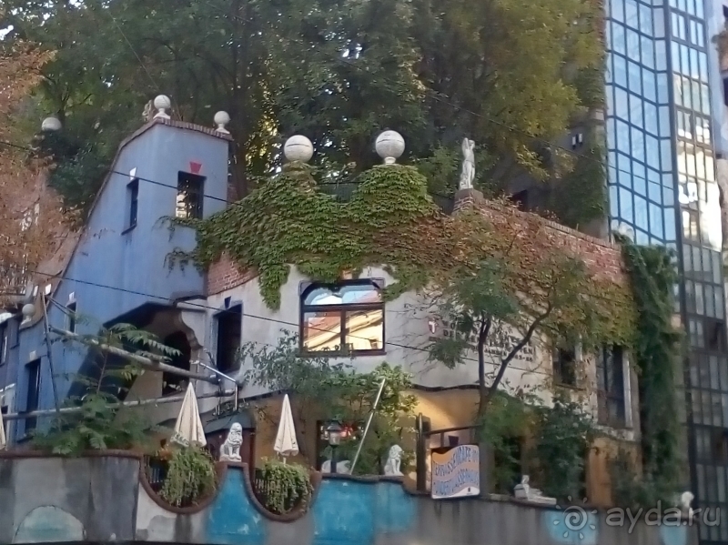 Альбом отзыва "Венские «чудесатости». Хундертвассер и Нечто вдали от Ринга (Часть III) "