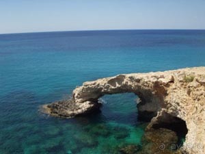 Как нужно ПРАВИЛЬНО отдыхать на Кипре (Айя-Напа, Сентябрь 2003)