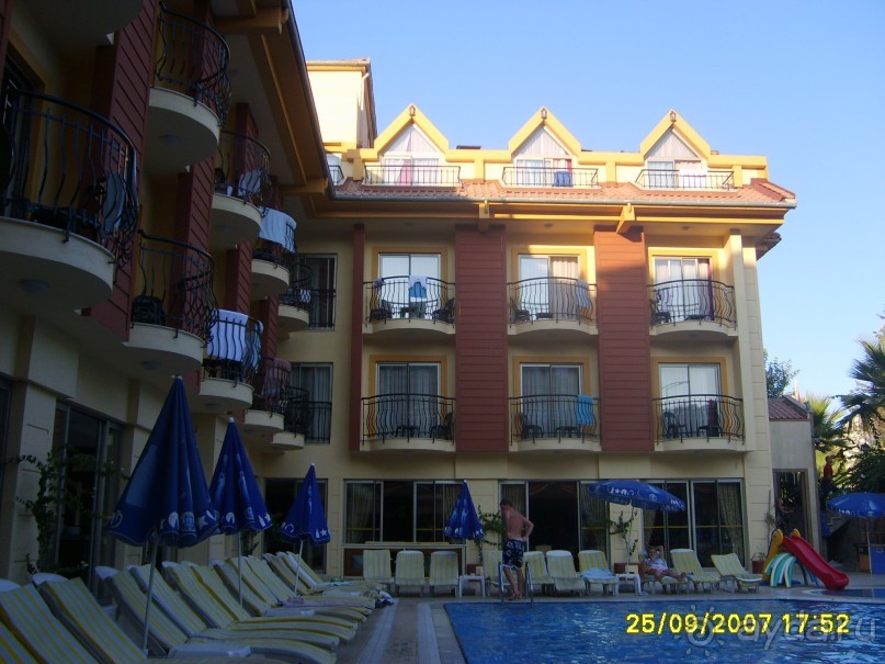 фото Astoria Hotel