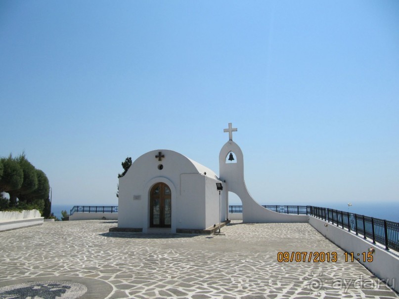 Хорошая, крепкая тройка.