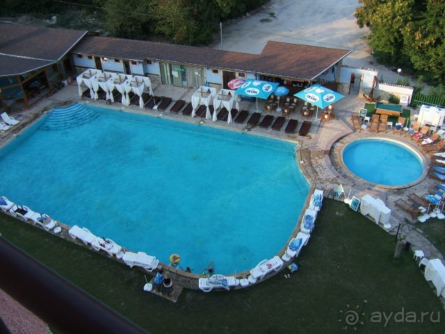 Взрослый бассейн