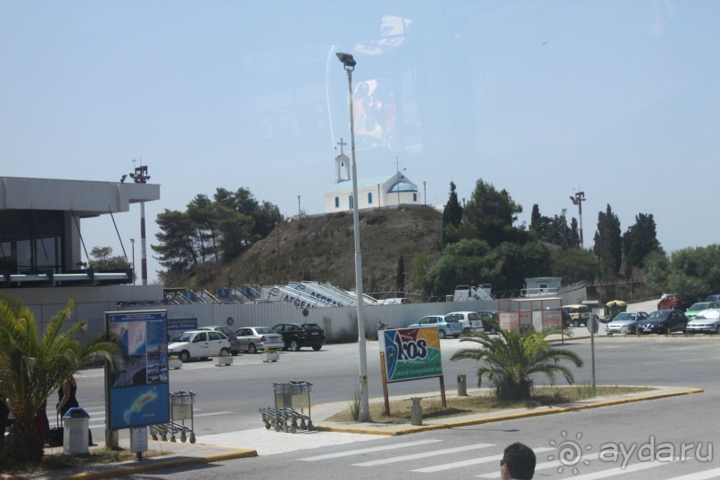 Новый неплохой отель в стиле Mitsis