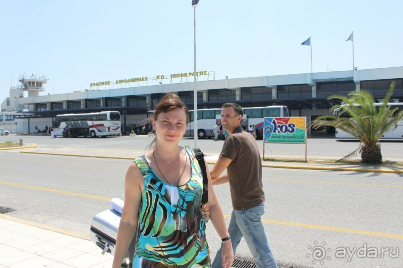 Новый неплохой отель в стиле Mitsis