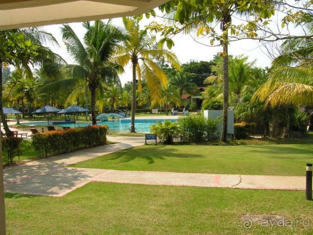 The Puli Desaru Бассейн