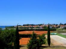 Вид на Новиград с балкона