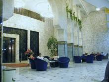 Холл отеля "Мархаба бич"