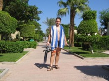 Никакого сервиса,еда плохая,только сад красив-всё