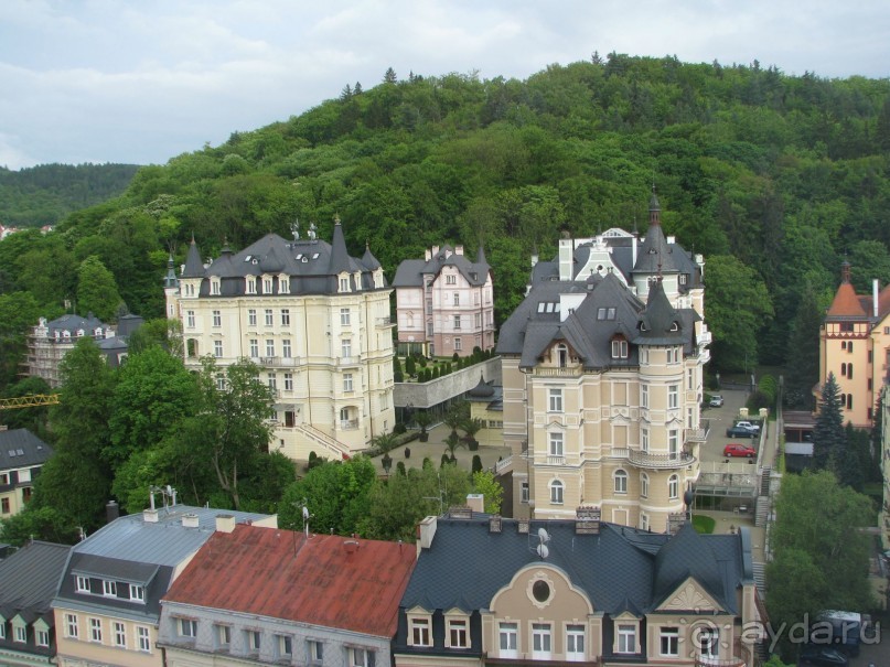 Карловы Вары. Вид из окна отеля на санаторий "Savoy Westend 5*".