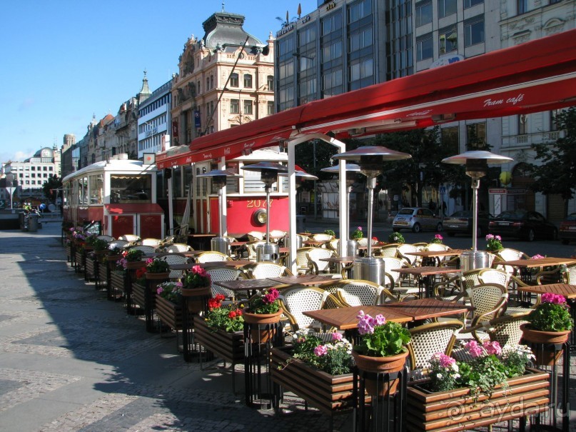 Прага. Вацлавская площадь.