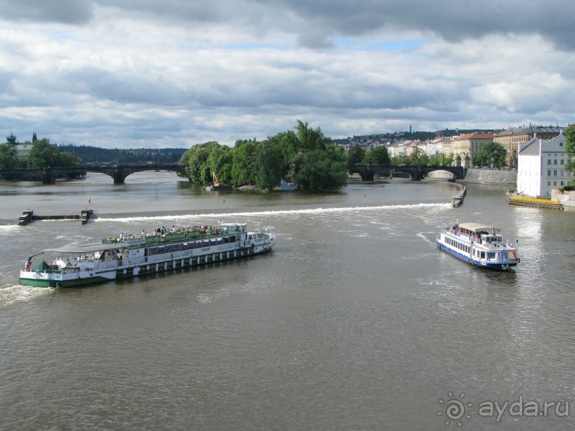 Прага. Влтава. Вид с Карлова моста.