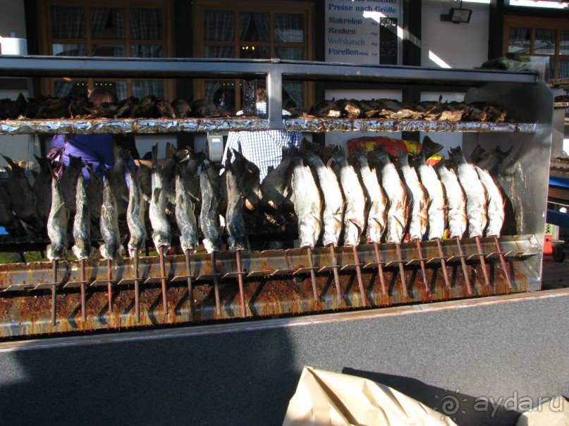 Рыба из шатра Fischer-Vroni.