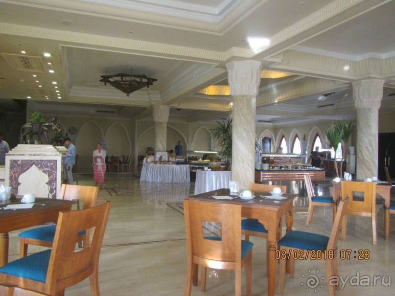 фото Club Reef Resort 