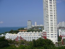 Очень далеко от города