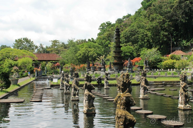 Тирта Гангга - удивительный дворец на воде!