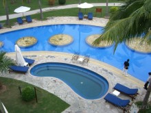 Один из лучших отелей в бухте.