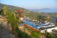 фото Utopia World Hotel