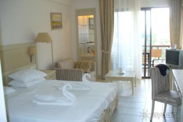 фото Kanuhura Beach & SPA Resort